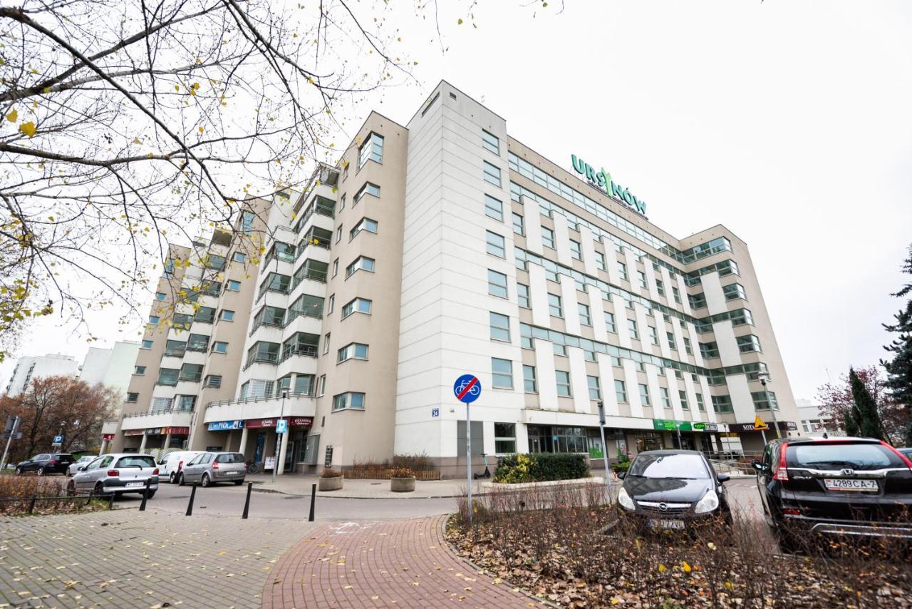 Metro Stoklosy Blue Mint Apartment ワルシャワ エクステリア 写真